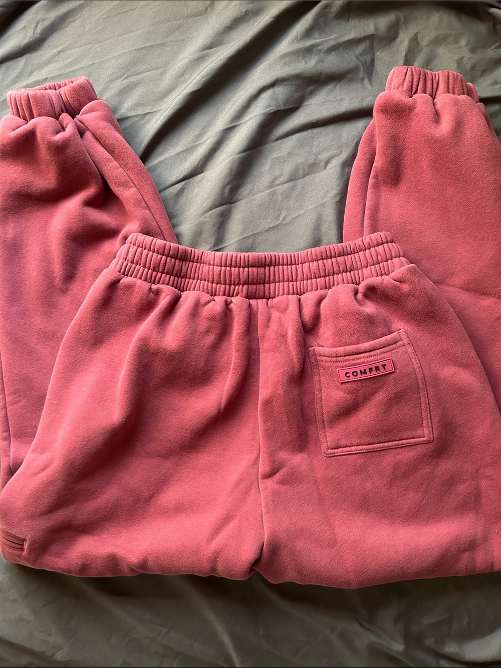 COMFRT Men's Fleece Joggers in Rose Pink